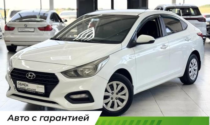 Hyundai Solaris II с пробегом 2017 года, цена 1 099 000 рублей, 98000 км, седан, Автокод Объявления