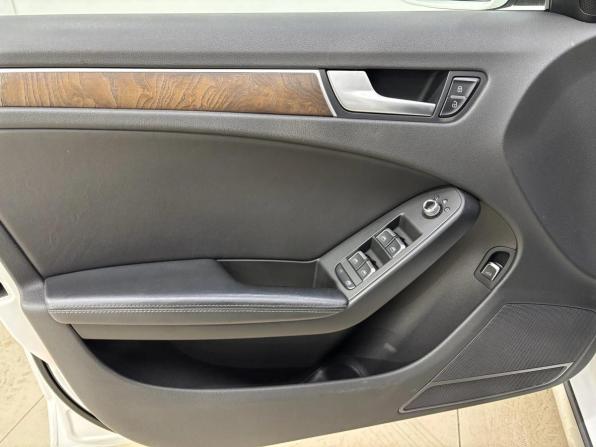 Audi A4 allroad IV (B8) Рестайлинг с пробегом 2012 года, цена 1 700 000 рублей, 205421 км, универсал, Автокод Объявления