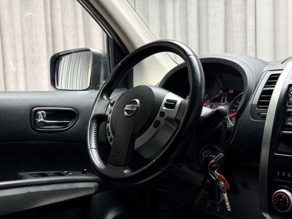 Nissan X-Trail II Рестайлинг с пробегом 2011 года, цена 1 369 000 рублей, 97289 км, внедорожник, Автокод Объявления