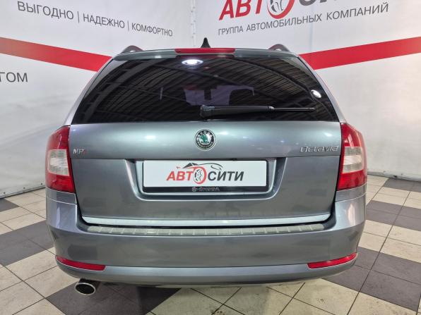 Skoda Octavia II (A5) Рестайлинг с пробегом 2012 года, цена 999 000 рублей, 140000 км, универсал, Автокод Объявления