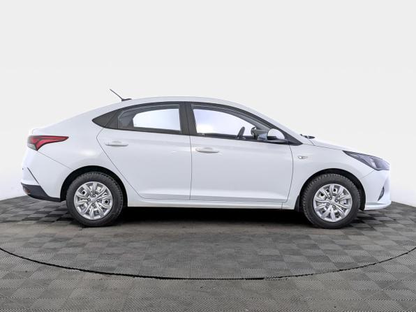 Hyundai Solaris II Рестайлинг с пробегом 2020 года, цена 1 590 000 рублей, 45905 км, седан, Автокод Объявления