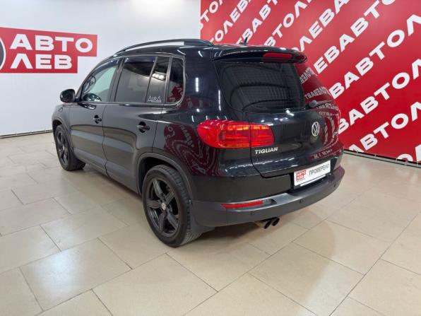 Volkswagen Tiguan I Рестайлинг с пробегом 2014 года, цена 1 550 000 рублей, 186030 км, внедорожник, Автокод Объявления