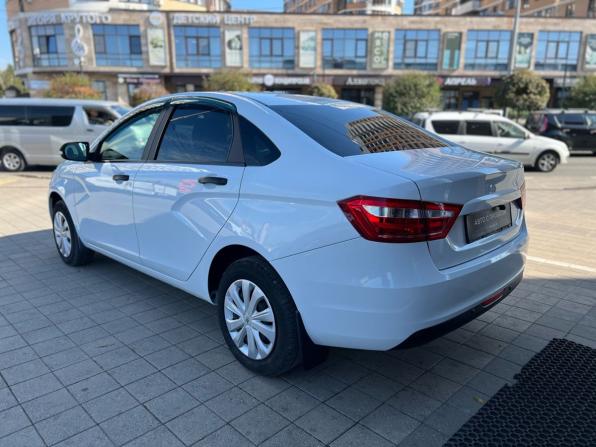 Lada (ВАЗ) Vesta I с пробегом 2020 года, цена 1 035 000 рублей, 63149 км, седан, Автокод Объявления