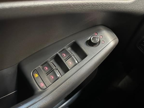 Audi Q5 I (8R) с пробегом 2011 года, цена 1 180 000 рублей, 225315 км, внедорожник, Автокод Объявления