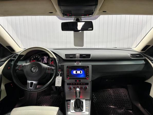 Volkswagen Passat CC I Рестайлинг с пробегом 2012 года, цена 1 347 000 рублей, 198312 км, седан, Автокод Объявления