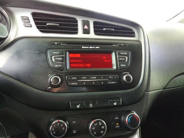 Kia Ceed II с пробегом 2014 года, цена 729 000 рублей, 240000 км, хэтчбек, Автокод Объявления