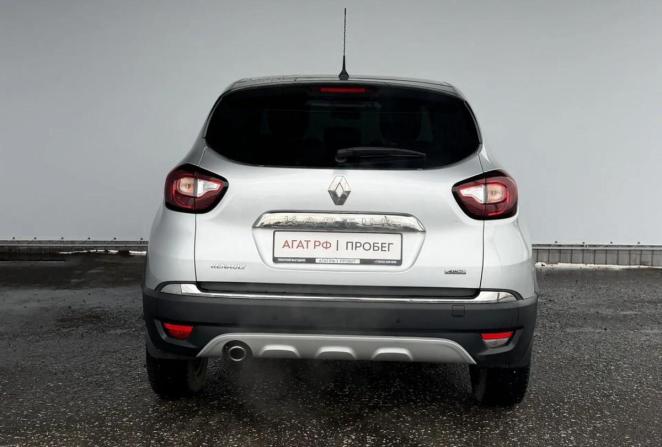 Renault Kaptur I с пробегом 2019 года, цена 1 795 000 рублей, 79470 км, внедорожник, Автокод Объявления