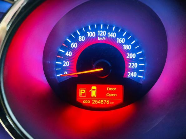 Kia Sorento II с пробегом 2011 года, цена 1 350 000 рублей, 255000 км, внедорожник, Автокод Объявления