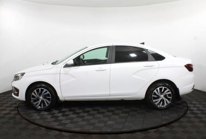 Lada (ВАЗ) Vesta I Рестайлинг (NG) с пробегом 2024 года, цена 1 360 000 рублей, 3890 км, седан, Автокод Объявления