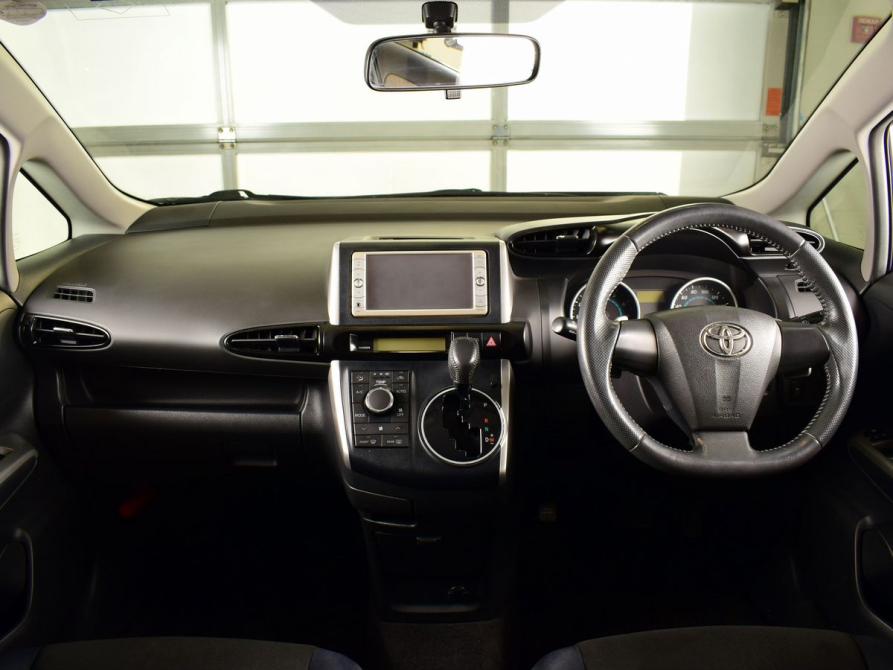 Toyota Wish II Кемерово  - изображение 9