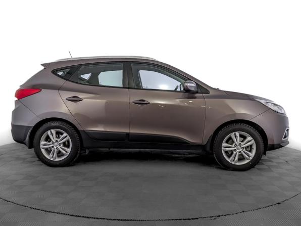 Hyundai ix35 I с пробегом 2012 года, цена 1 400 000 рублей, 125135 км, внедорожник, Автокод Объявления