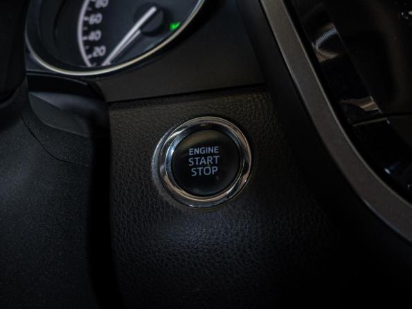 Toyota Camry VIII (XV70) с пробегом 2019 года, цена 2 180 000 рублей, 192555 км, седан, Автокод Объявления
