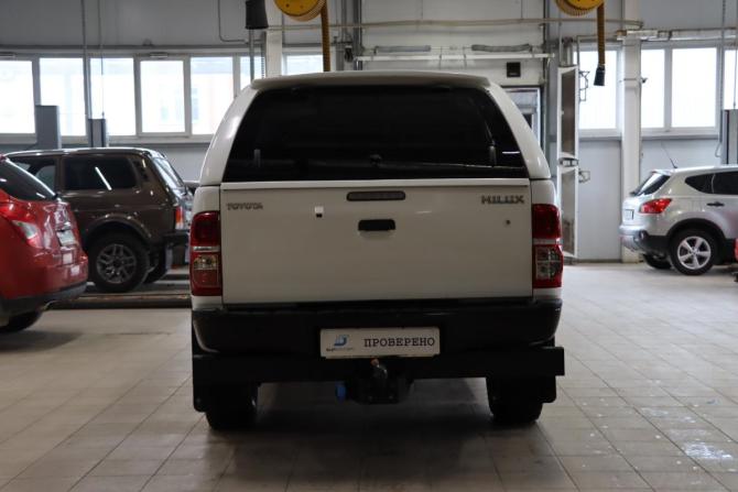 Toyota Hilux VII Рестайлинг с пробегом 2012 года, цена 1 819 990 рублей, 175052 км, пикап, Автокод Объявления