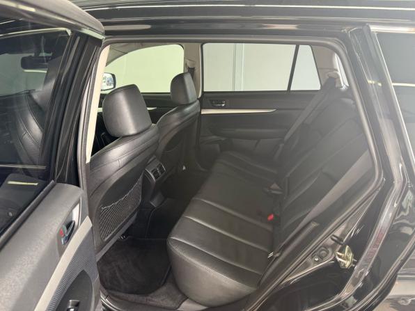 Subaru Outback IV Рестайлинг с пробегом 2012 года, цена 1 699 000 рублей, 184000 км, универсал, Автокод Объявления