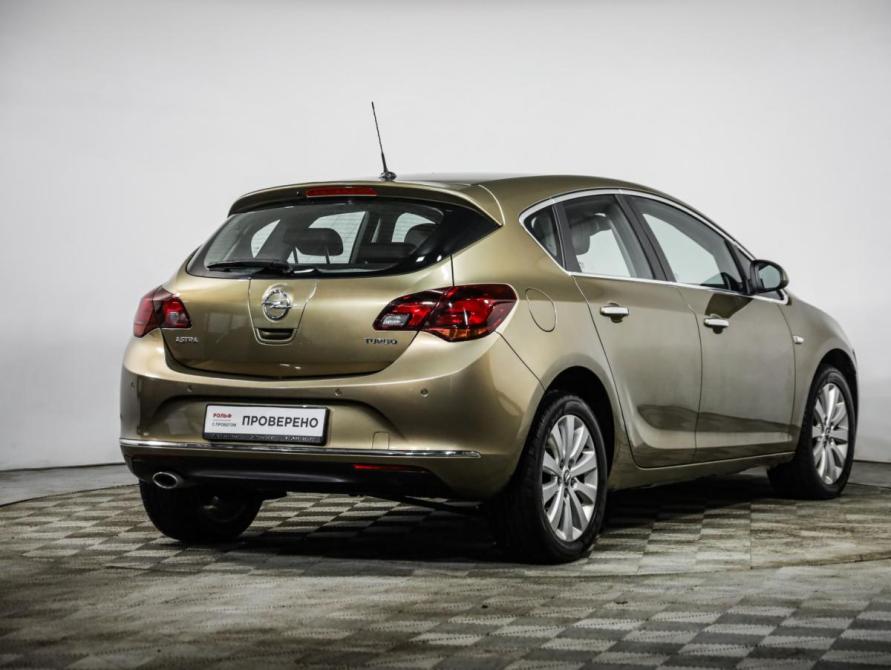 Opel Astra J Рестайлинг Санкт-Петербург  - изображение 5