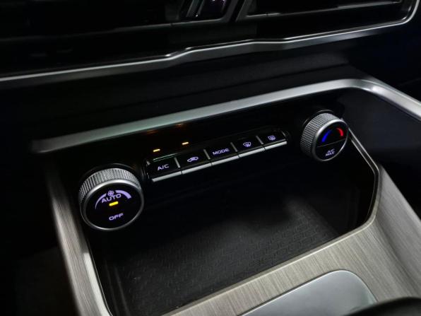 Geely Coolray I с пробегом 2023 года, цена 1 875 000 рублей, 46016 км, внедорожник, Автокод Объявления