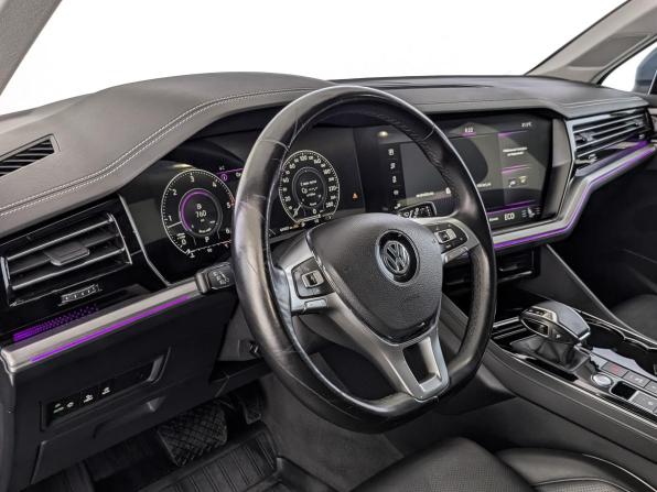 Volkswagen Touareg III с пробегом 2020 года, цена 6 399 000 рублей, 49910 км, внедорожник, Автокод Объявления