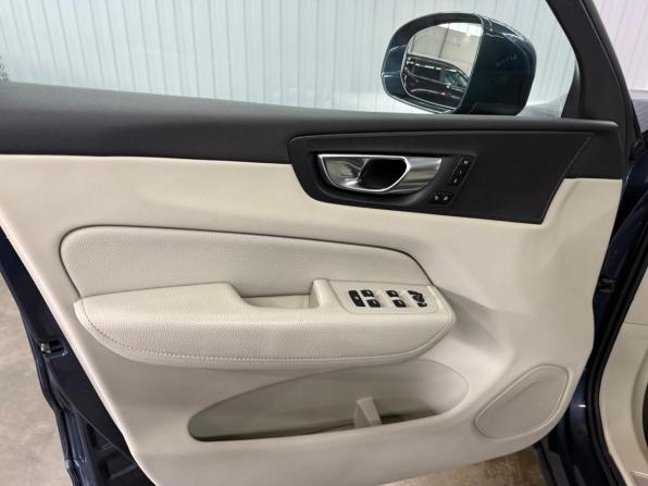 Volvo XC60 II с пробегом 2021 года, цена 3 527 000 рублей, 114863 км, внедорожник, Автокод Объявления