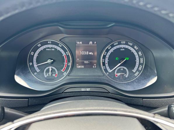 Skoda Karoq I с пробегом 2020 года, цена 2 277 000 рублей, 128724 км, внедорожник, Автокод Объявления