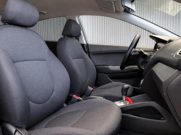 Kia Rio III Рестайлинг с пробегом 2015 года, цена 1 037 000 рублей, 134278 км, седан, Автокод Объявления