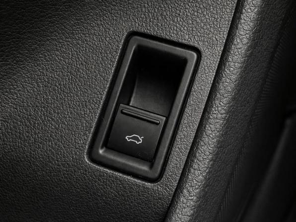 Volkswagen Jetta VI Рестайлинг с пробегом 2014 года, цена 1 017 000 рублей, 159934 км, седан, Автокод Объявления