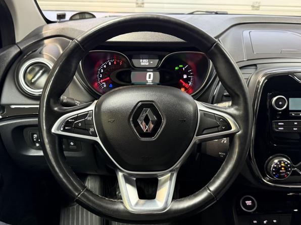 Renault Kaptur I Рестайлинг с пробегом 2021 года, цена 1 790 000 рублей, 80620 км, внедорожник, Автокод Объявления