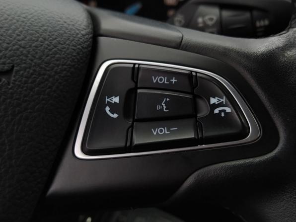 Ford Focus III Рестайлинг с пробегом 2019 года, цена 1 389 000 рублей, 56500 км, седан, Автокод Объявления