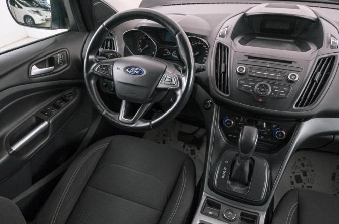 Ford Kuga II Рестайлинг с пробегом 2017 года, цена 1 649 000 рублей, 304694 км, внедорожник, Автокод Объявления