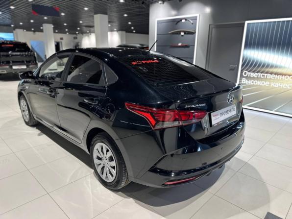 Hyundai Solaris II Рестайлинг с пробегом 2021 года, цена 1 598 000 рублей, 68364 км, седан, Автокод Объявления