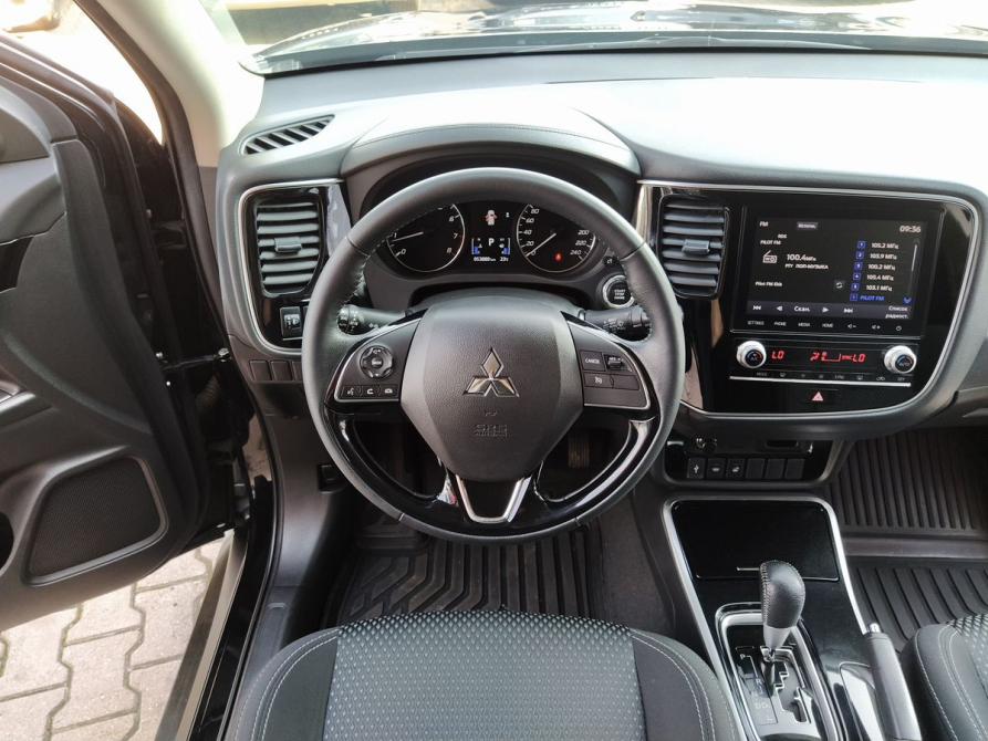 Mitsubishi Outlander III Рестайлинг 3 Екатеринбург  - изображение 28