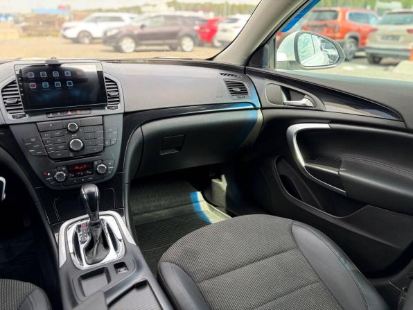 Opel Insignia I с пробегом 2011 года, цена 650 000 рублей, 182000 км, седан, Автокод Объявления