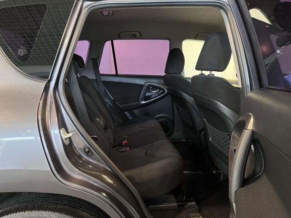 Toyota RAV4 III (XA30) Рестайлинг с пробегом 2012 года, цена 1 367 000 рублей, 243471 км, внедорожник, Автокод Объявления