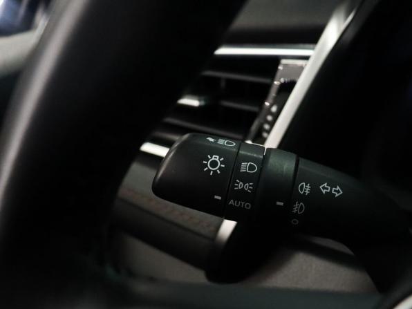 Toyota Camry VIII (XV70) Рестайлинг с пробегом 2023 года, цена 3 549 000 рублей, 38350 км, седан, Автокод Объявления
