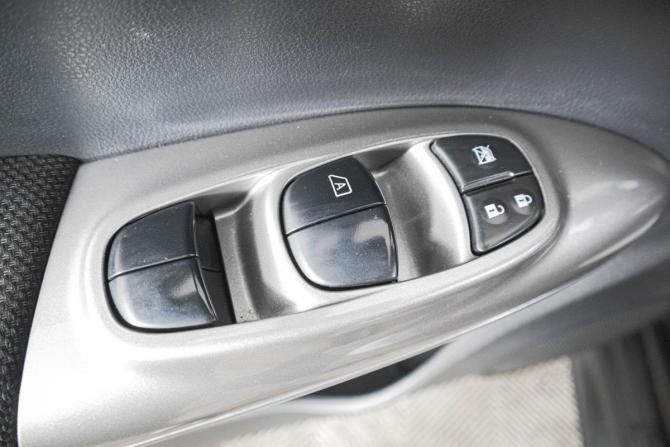 Nissan Juke I с пробегом 2013 года, цена 959 000 рублей, 139018 км, внедорожник, Автокод Объявления