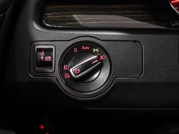 Volkswagen Passat CC I Рестайлинг с пробегом 2012 года, цена 949 000 рублей, 271480 км, седан, Автокод Объявления