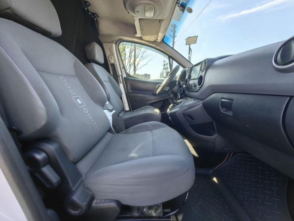 Citroen Berlingo II Рестайлинг с пробегом 2012 года, цена 399 000 рублей, 350000 км, компактвэн, Автокод Объявления