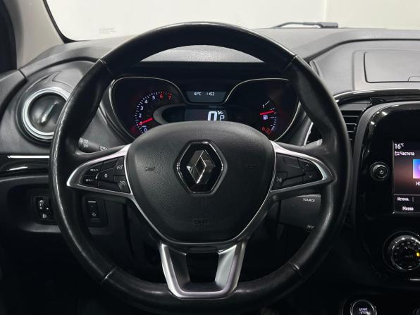 Renault Kaptur I Рестайлинг с пробегом 2021 года, цена 1 889 000 рублей, 36500 км, внедорожник, Автокод Объявления