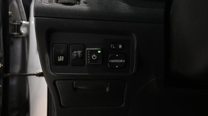 Toyota Corolla X (E140 E150) Рестайлинг с пробегом 2012 года, цена 695 000 рублей, 403173 км, седан, Автокод Объявления
