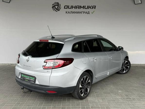 Renault Megane III Рестайлинг 2 с пробегом 2016 года, цена 990 000 рублей, 193347 км, универсал, Автокод Объявления