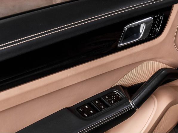Porsche Cayenne III с пробегом 2019 года, цена 6 699 000 рублей, 83092 км, внедорожник, Автокод Объявления