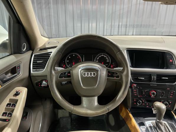 Audi Q5 I (8R) с пробегом 2009 года, цена 1 299 900 рублей, 250000 км, внедорожник, Автокод Объявления