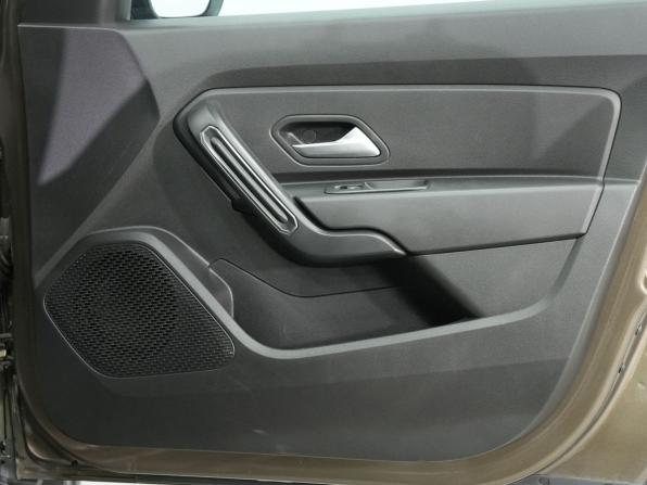 Renault Duster II с пробегом 2021 года, цена 1 850 000 рублей, 84104 км, внедорожник, Автокод Объявления