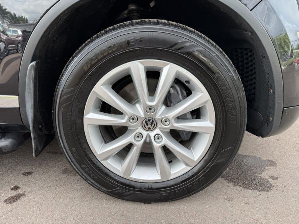 Volkswagen Touareg II с пробегом 2013 года, цена 2 070 000 рублей, 243111 км, внедорожник, Автокод Объявления