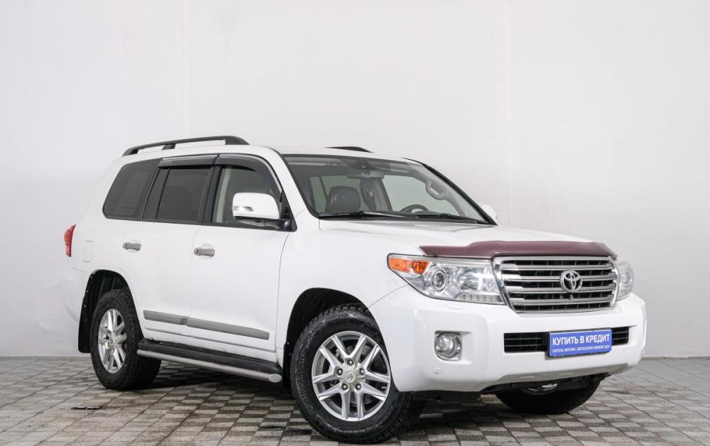 Toyota Land Cruiser 200 Series Рестайлинг 1 Красноярск  - изображение 1