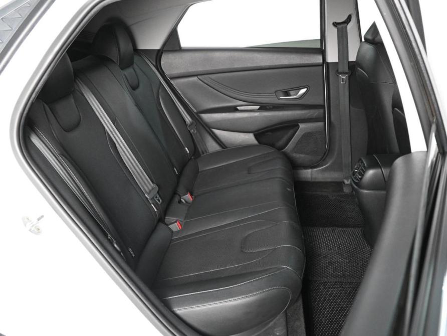 Hyundai Elantra VII (CN7) Рестайлинг Ростов-на-Дону  - изображение 7