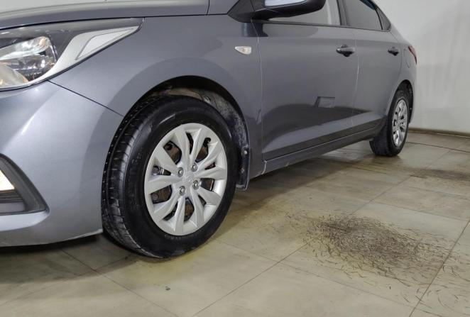 Hyundai Solaris II с пробегом 2019 года, цена 1 490 000 рублей, 81301 км, седан, Автокод Объявления