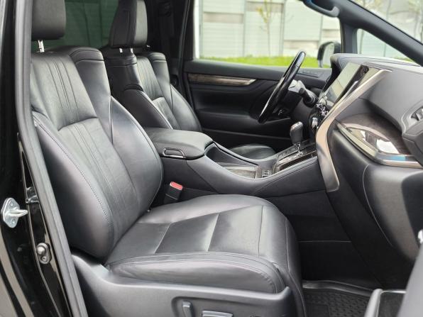 Toyota Alphard III Рестайлинг с пробегом 2021 года, цена 4 900 000 рублей, 157004 км, минивэн, Автокод Объявления