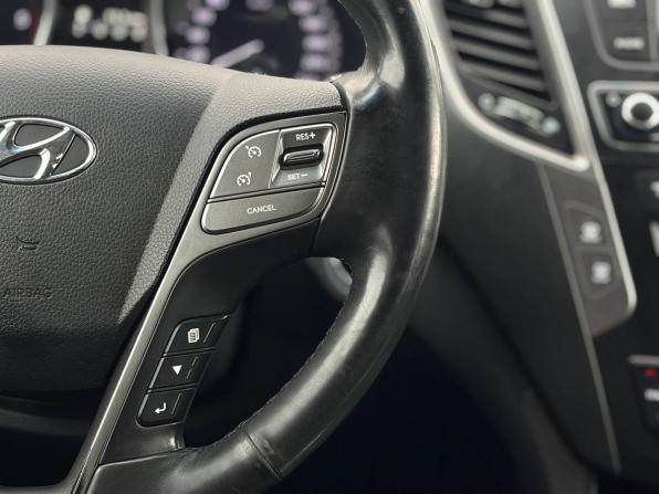 Hyundai Santa Fe III Рестайлинг с пробегом 2016 года, цена 2 399 000 рублей, 122324 км, внедорожник, Автокод Объявления