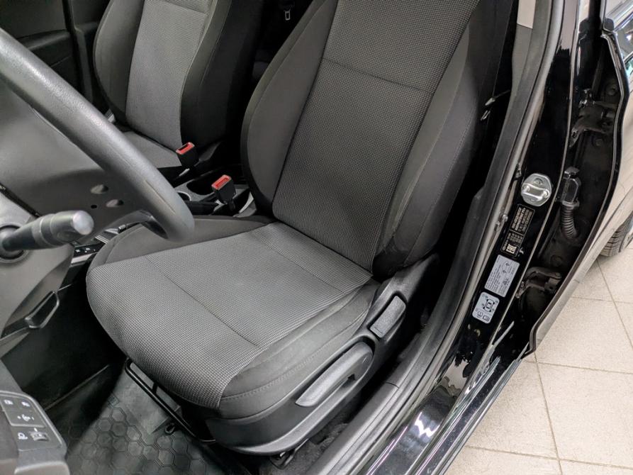 Hyundai Solaris II Москва  - изображение 14