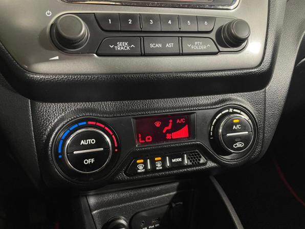 Kia Rio III с пробегом 2014 года, цена 825 000 рублей, 186209 км, седан, Автокод Объявления